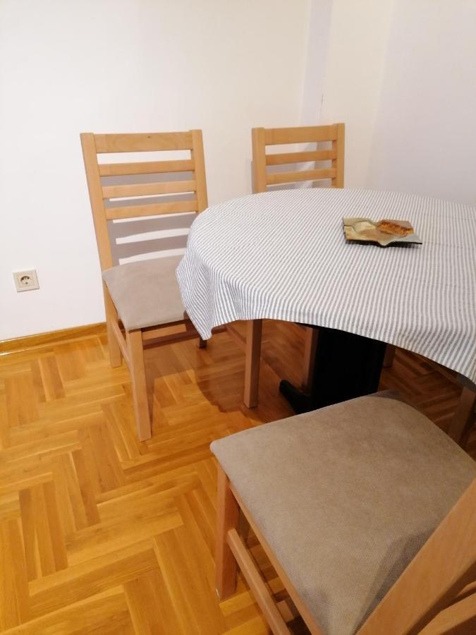 Apartamento Stardust Belgrado Exterior foto